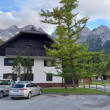 Lägenhet Apartma Marjetica